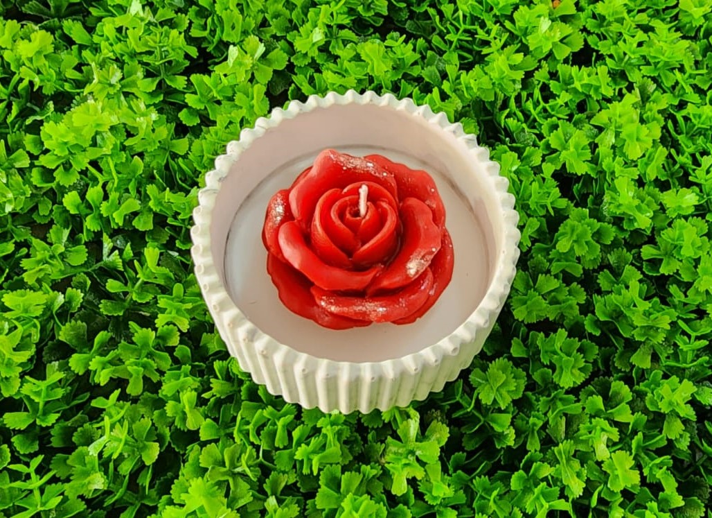 Candle - Bowl and Flower